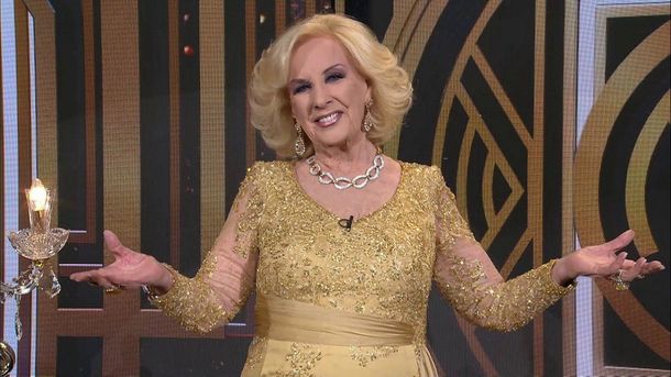 Mirtha Legrand fue trasladada a una habitación común
