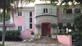 demoleran una mansion perteneciente a pablo escobar gaviria en miami demoleran una mansion perteneciente a pablo escobar gaviria en miami