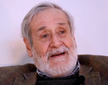 Desafió a la dictadura y ve similitudes con el gobierno de Milei: Defienden los mismos intereses