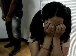 un adolescente de 13 anos acusado de abusar de una nena de 7 en un bano un adolescente de 13 anos acusado de abusar de una nena de 7 en un bano
