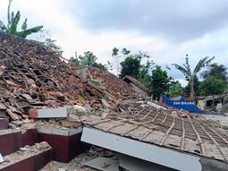 Cientos de muertos y heridos por el nuevo terremoto que sacudió Indonesia