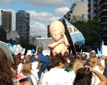 Marcha contra el aborto - Crédito:&nbsp;@mercedesninci1