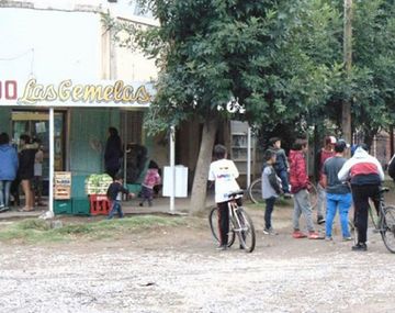 Vecinos echaron del barrio a un chico que violó a dos menores