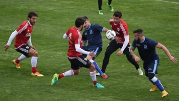 con goles de pisculichi y andrade, river vencio a san telmo en un amistoso con goles de pisculichi y andrade, river vencio a san telmo en un amistoso