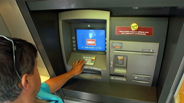 ¿Los cajeros sin plata? Éstas son las alternativas para conseguir dinero