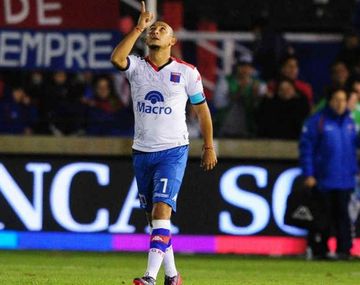 En un polémico final