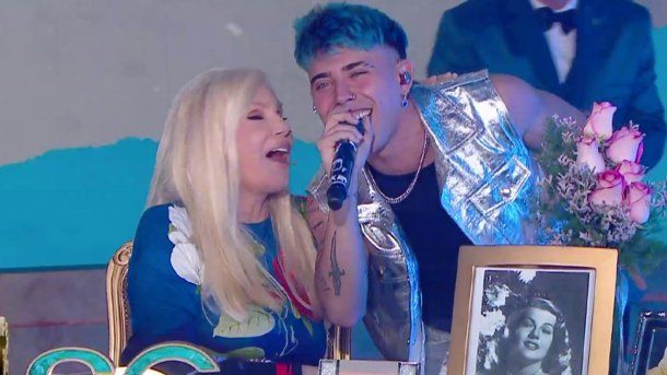 La reacción de Luck Ra tras el error de Susana Giménez en los Martín Fierro: Ruckau