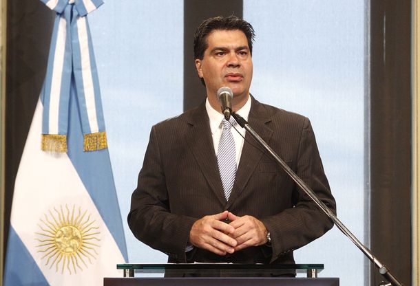 Los agentes especulativos financian las campañas de los políticos opositores