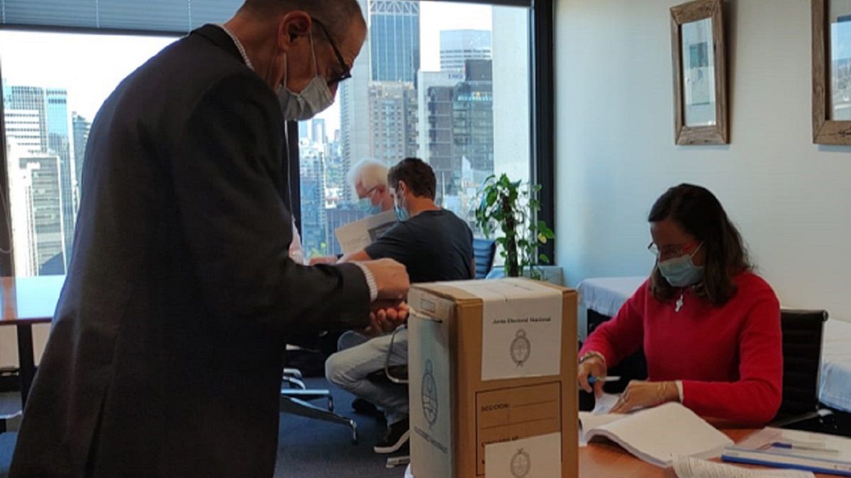 En Australia, comenzaron las elecciones de Argentina