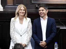 Duro discurso de Axel Kicillof con cinco anuncios clave para su gestión: ¡No sos vos Argentina! ¡Es Milei! Duro discurso de Axel Kicillof con cinco anuncios clave para su gestión: ¡No sos vos Argentina! ¡Es Milei!