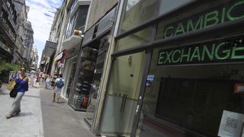 ayer se vendieron us$22,2 millones para ahorro y reservas cerraron en us$27.908 millones ayer se vendieron us$22,2 millones para ahorro y reservas cerraron en us$27.908 millones