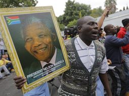 en memoria de mandela, sudafrica dedica un dia de oracion y reflexion en memoria de mandela, sudafrica dedica un dia de oracion y reflexion