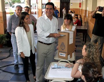 Capitanich: Hay que festejar los 30 años de democracia