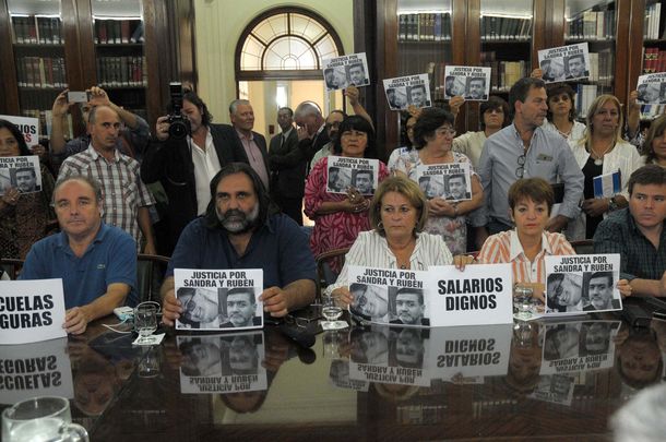Paritarias: Ante la inminencia de un nuevo paro, el Gobierno bonaerense citó a los docentes a discutir salarios
