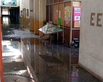 El hecho ocurrió en una escuela de Berisso