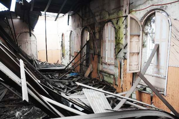 Se derrumbó la iglesia de La Plata donde se casaron Perón y Evita