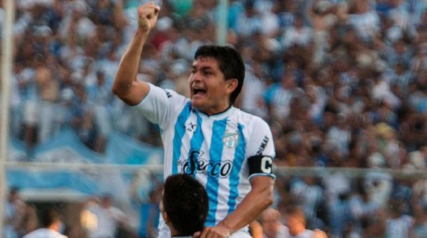 Revolución en Tucumán: Atlético ganó y es el primer ascendido a Primera