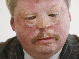 los ingleses no tienen respeto por nada los ingleses no tienen respeto por nada