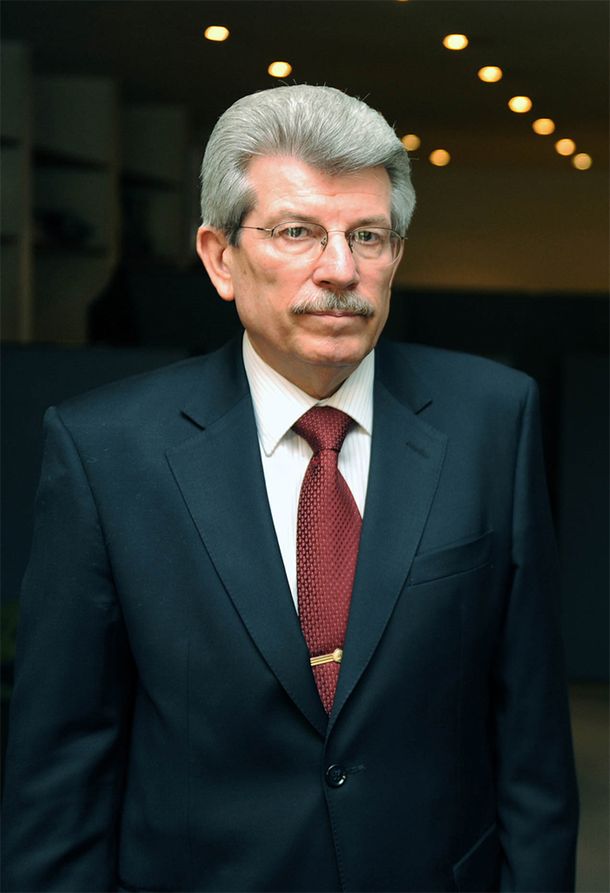 Tras las advertencias del Gobierno, el Central reguló las tasas