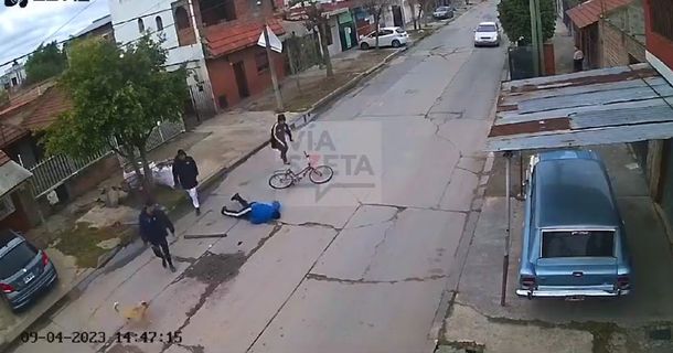 Ingeniero Budge: le dieron palazo en la cabeza para robarle la bicicleta