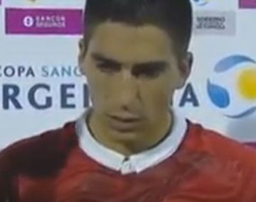VIDEO: La insólita aclaración de un delantero de Independiente