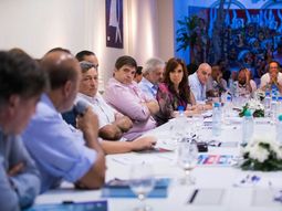 Cristina Kirchner se reunió con 50 empresarios