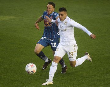 Racing goleó a Arsenal en Sarandí y le pisa los talones a Independiente