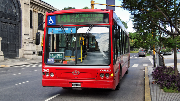 Paro de colectivos: las líneas 36, 141 y 164 no funcionan por una medida de fuerza gremial