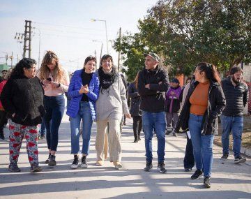 Mayra Mendoza supervisó obras de repavimentación de 65 cuadras en Quilmes