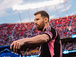 Con goles de Messi y Suárez, Inter Miami venció por 3-2 a Kansas City y es puntero en la MLS