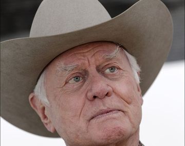 Larry Hagman es JR en Dallas