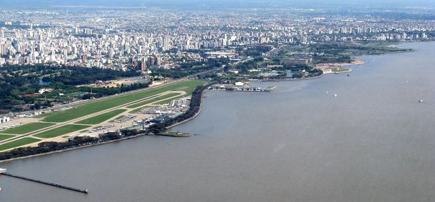 Emiten un alerta por la crecida del Río de La Plata en las costas del AMBA y La Plata