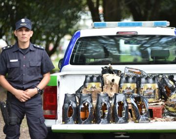 El Ministerio de Seguridad bonaerense destruyó 30 mil litros de alcohol de ventas ilegales