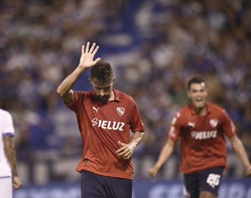 Independiente se impuso 1-0 ante Vélez y es puntero de su grupo