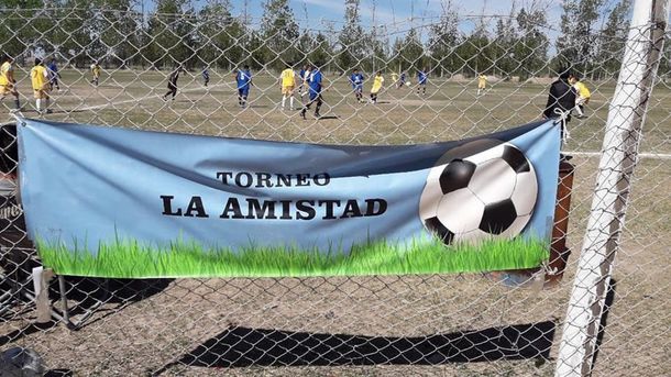 Conmoción en Misiones: estaba jugando un partido, se descompensó y falleció