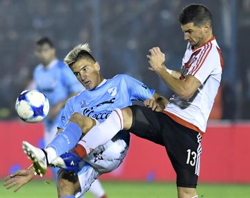 El delantero fue titular ante Temperley