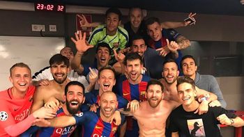 la foto del festejo intimo tras la hazana del barcelona la foto del festejo intimo tras la hazana del barcelona