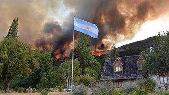 esta descontrolado el incendio en chubut y avanza en lago puelo esta descontrolado el incendio en chubut y avanza en lago puelo