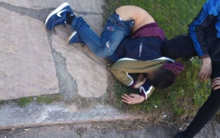 Mar del Plata: un hombre se desnudó delante de una mujer y sus hijas en plena calle