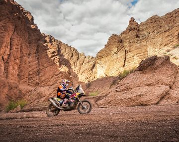 ¿Quiénes tienen chances de triunfar en cada categoría del Dakar 2015?