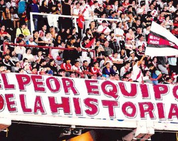 Desde una piedra a la famosa bandera de River: las reacciones a la foto de Macri con Vidal