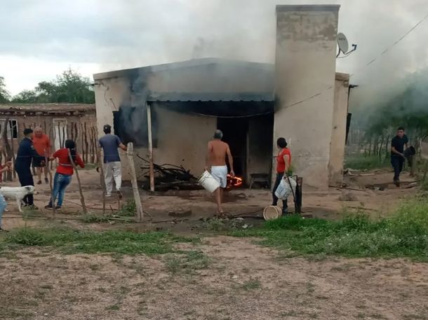 Santiago del Estero: un nene de 4 años murió al prenderse fuego su casa