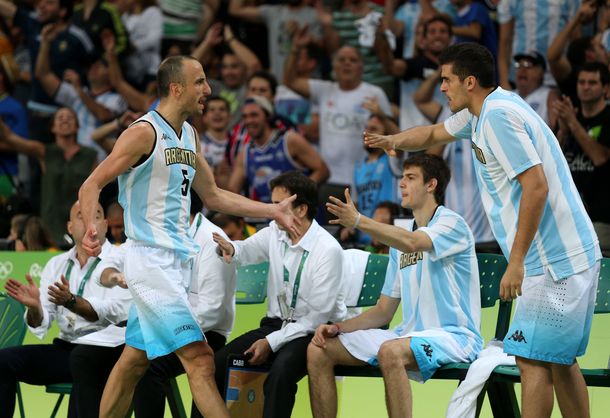 Ginóbili, conmovido por el aliento del público argentino en Río de Janeiro