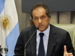 scioli: no es momento para hablar de transicion ni de reeleccion scioli: no es momento para hablar de transicion ni de reeleccion