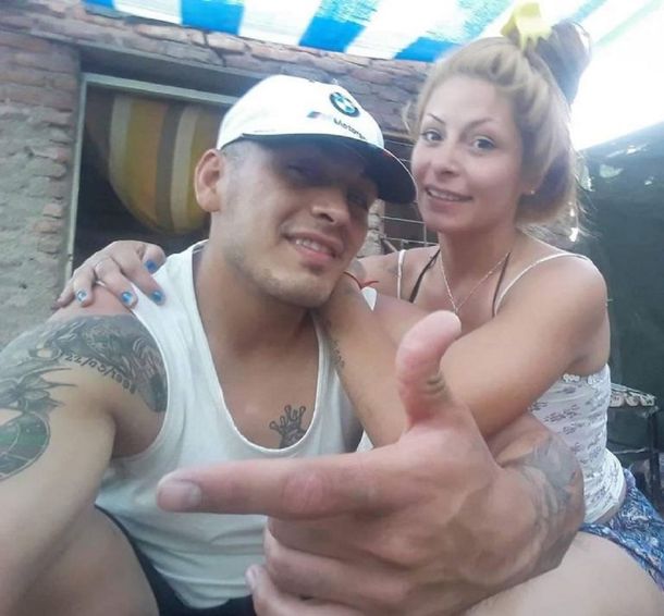 Fernando Rojas y Karen Montenegro fueron rociados con nafta y prendidos fuego por la ex pareja del joven