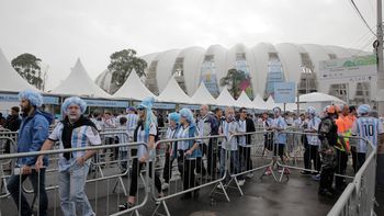 ao vivo: mira en directo como es la invasion argentina en porto alegre ao vivo: mira en directo como es la invasion argentina en porto alegre