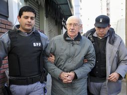 Día de la Memoria: Jorge Rafael Videla murió sentado en un inodoro tras un malestar gástrico Día de la Memoria: Jorge Rafael Videla murió sentado en un inodoro tras un malestar gástrico