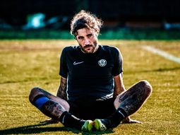 El jugador que pasó por clubes de Europa y luego de retirarse volvió al fútbol argentino. El jugador que pasó por clubes de Europa y luego de retirarse volvió al fútbol argentino.