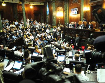 Caliente debate del proyecto macrista sobre la prensa