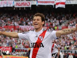 mora se fue de river para jugar en un equipo chileno mora se fue de river para jugar en un equipo chileno